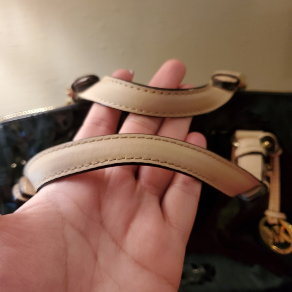 X- SOLD -X - Picture 4 of 8